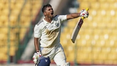 Initially on Day 2, Musheer Khan built on his ton, smacking 181 runs off 373 balls, taking India B to 321 in 116 overs.