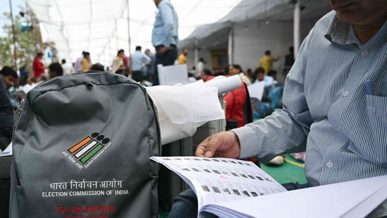 India gears up for Lok Sabha elections with voting set to take place in 28 states and eight Union Territories. The seven-phase election is scheduled to commence on April 19. Nearly a billion Indians will vote to elect a new government in six-week-long parliamentary polls, the largest democratic exercise in the world.(AFP)